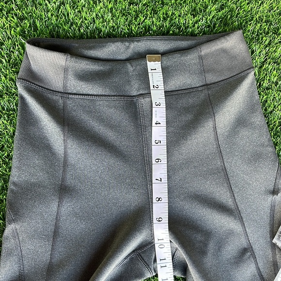 IVY PARK Cropped Leggings size small - Picture 4 of 10